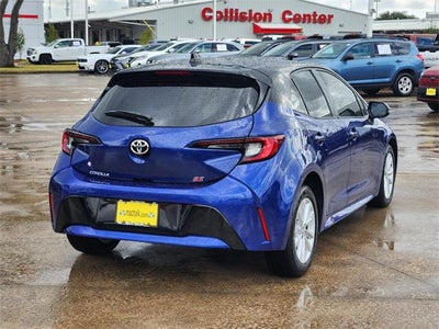 2025 Toyota Corolla Hatchback SE