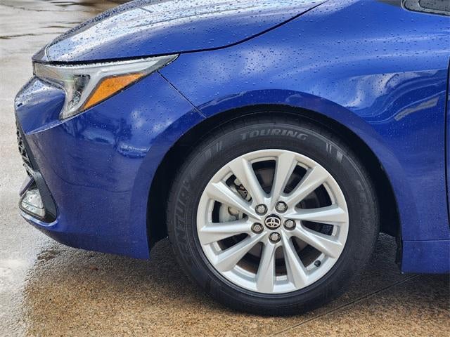 2025 Toyota Corolla Hatchback SE