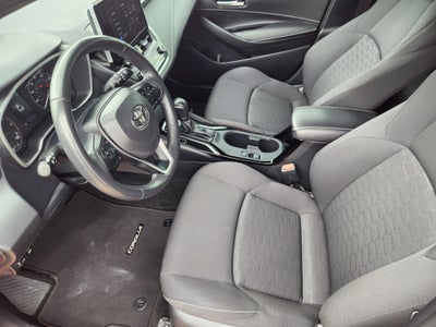 2025 Toyota Corolla Hatchback SE