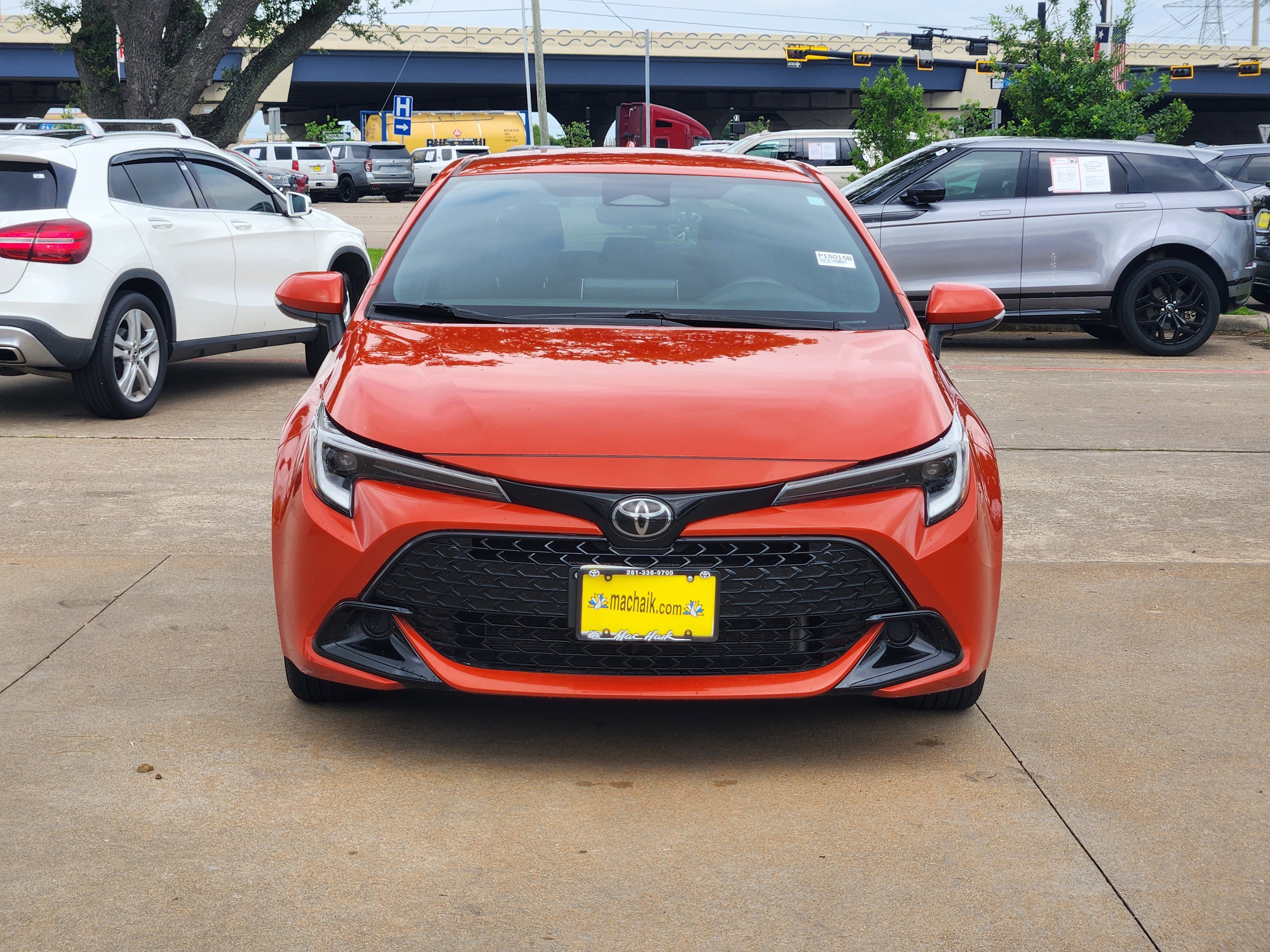 2025 Toyota Corolla Hatchback SE