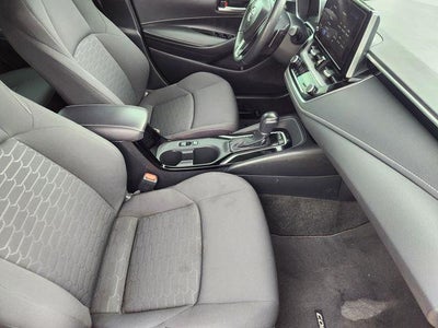 2025 Toyota Corolla Hatchback SE