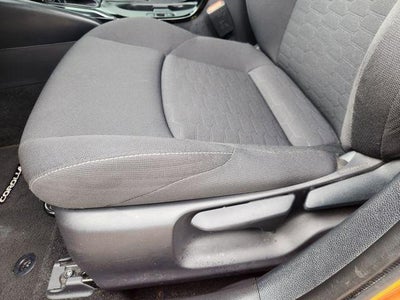 2025 Toyota Corolla Hatchback SE
