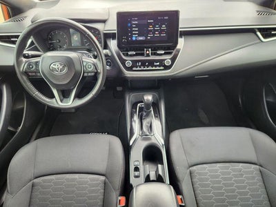 2025 Toyota Corolla Hatchback SE
