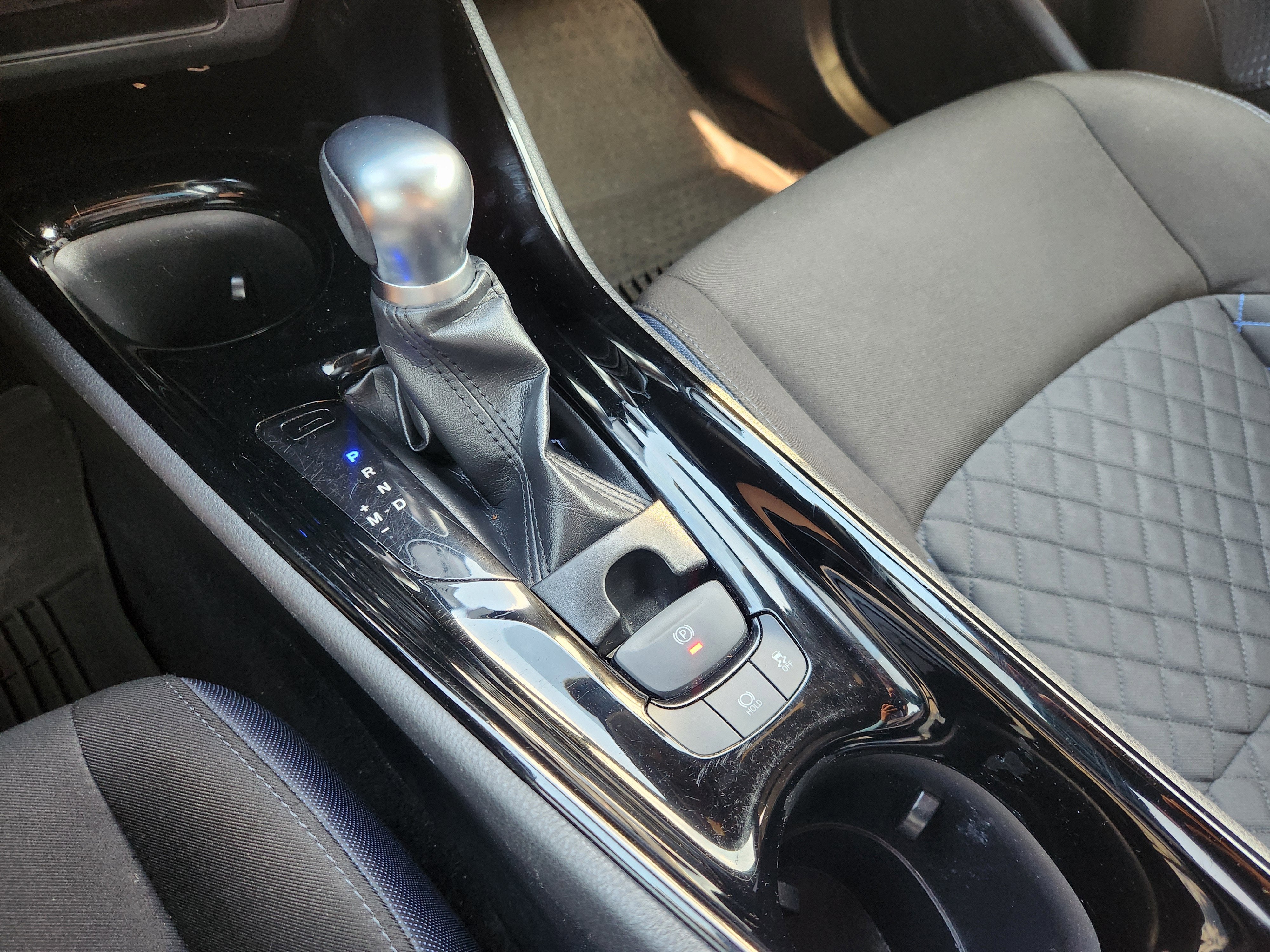 2020 Toyota C-HR XLE