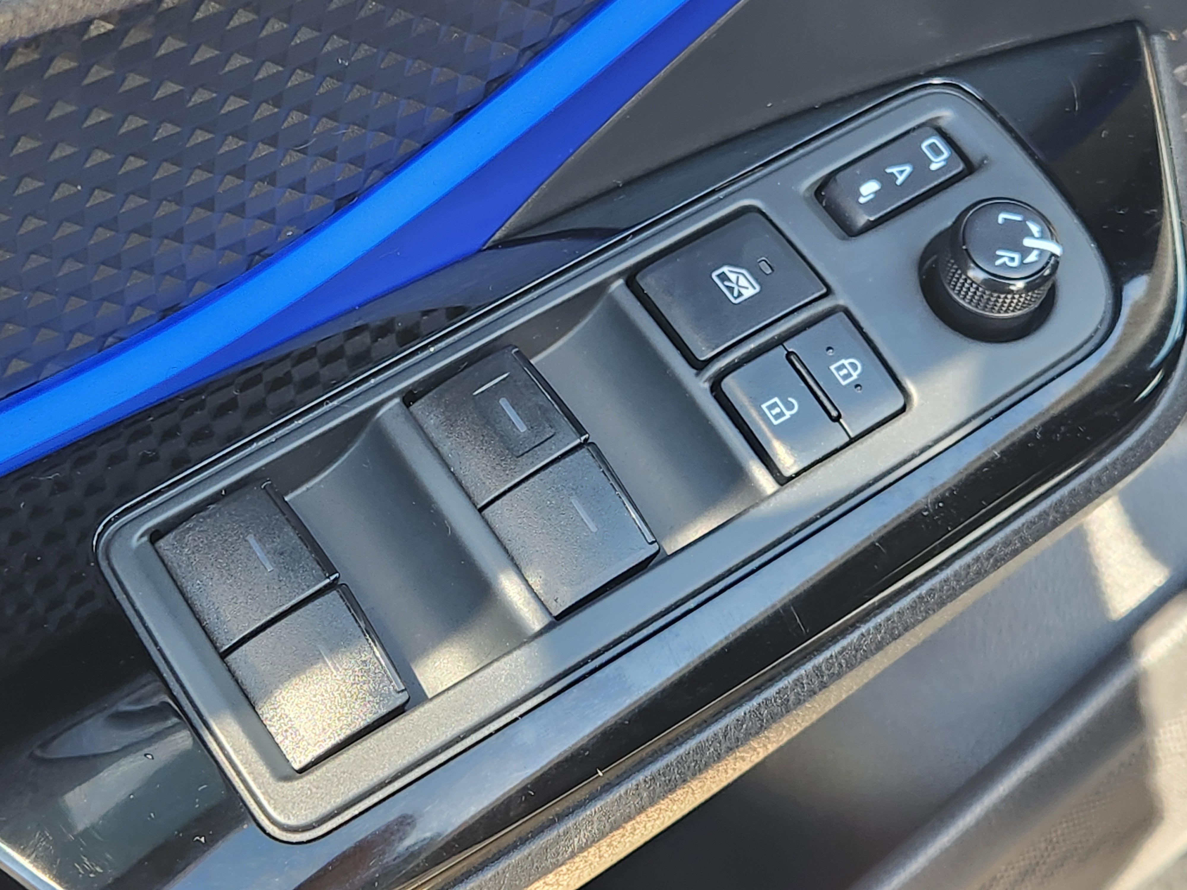 2020 Toyota C-HR XLE