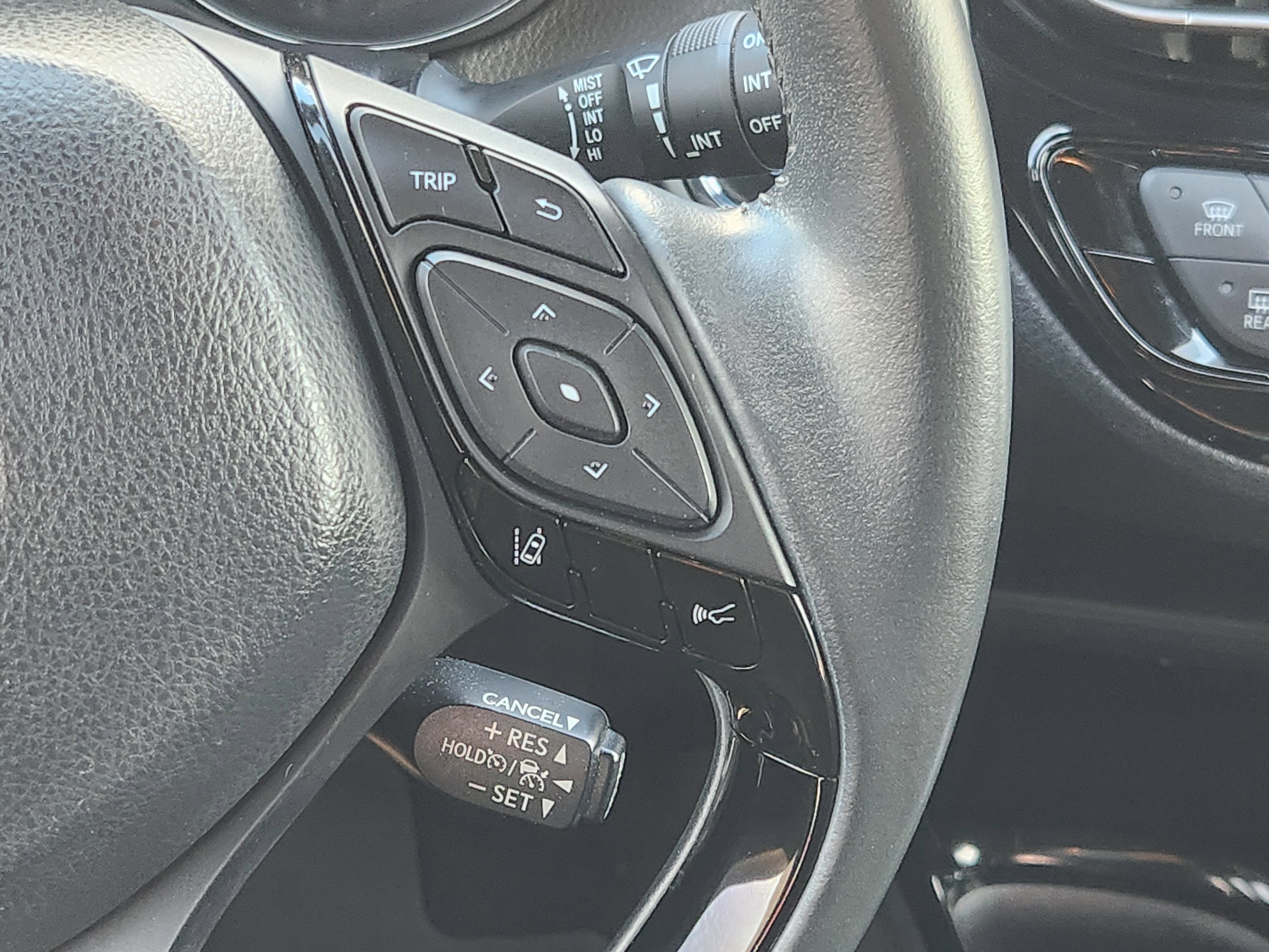 2020 Toyota C-HR XLE