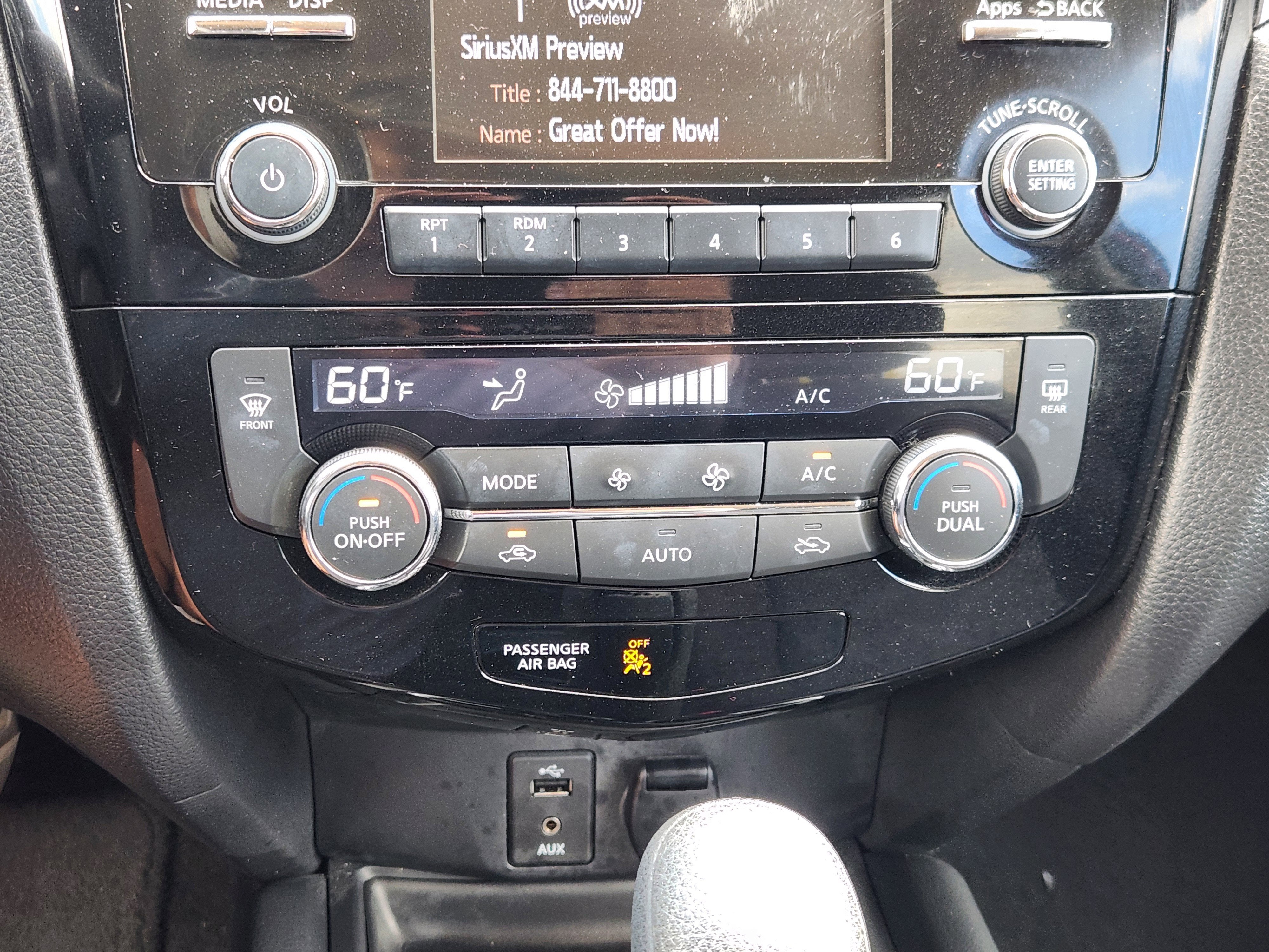 2016 Nissan Rogue SV