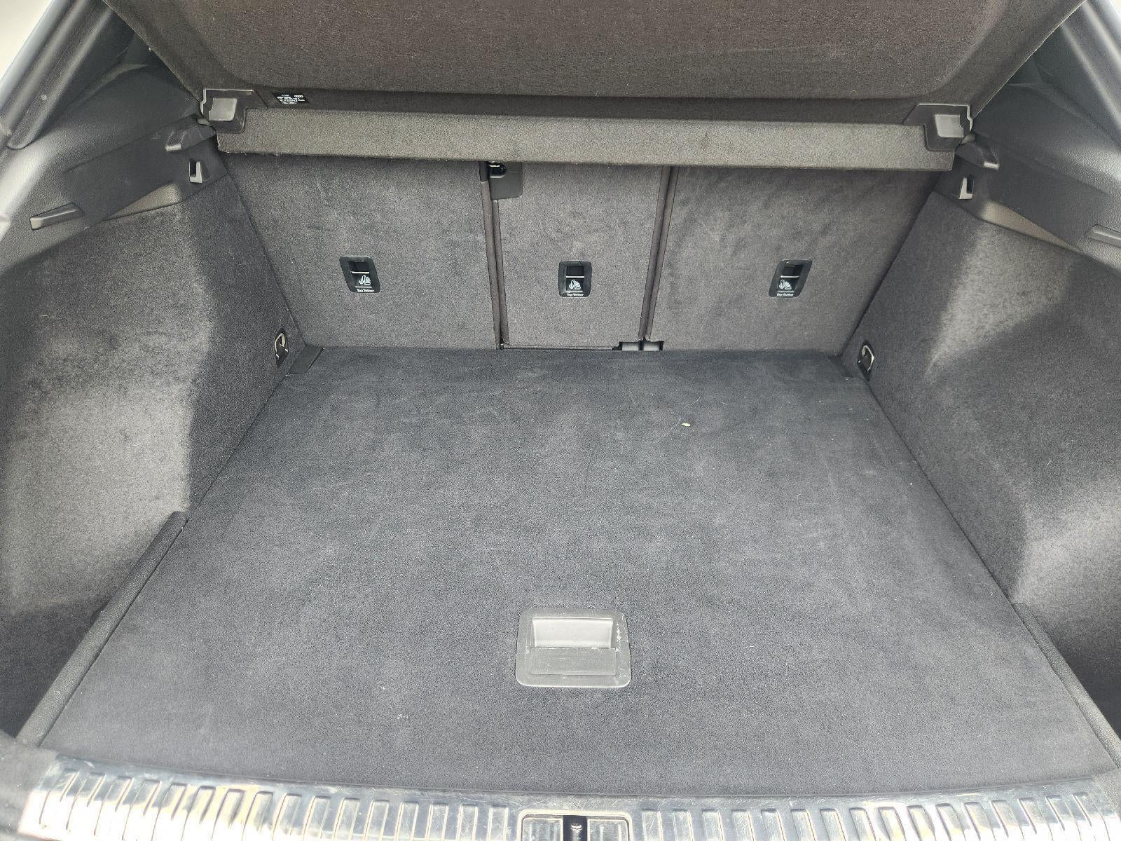 2023 Audi Q3 S line Premium