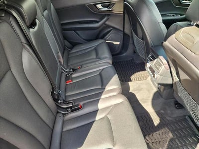 2019 Audi Q7 Premium Plus