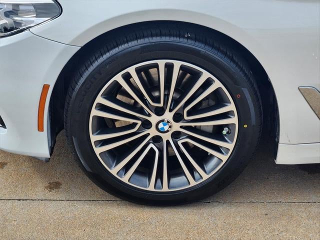 2018 BMW 5 Series 530i