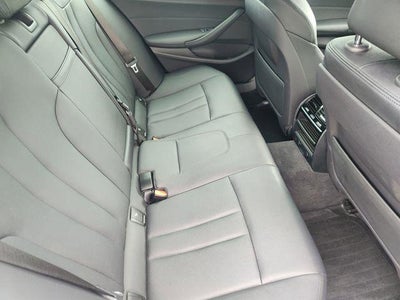 2018 BMW 5 Series 530i