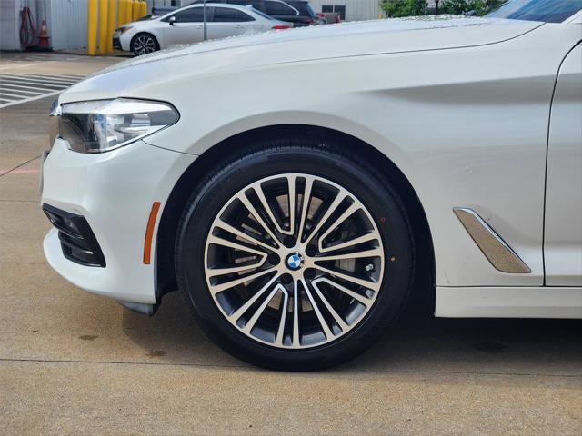 2018 BMW 5 Series 530i