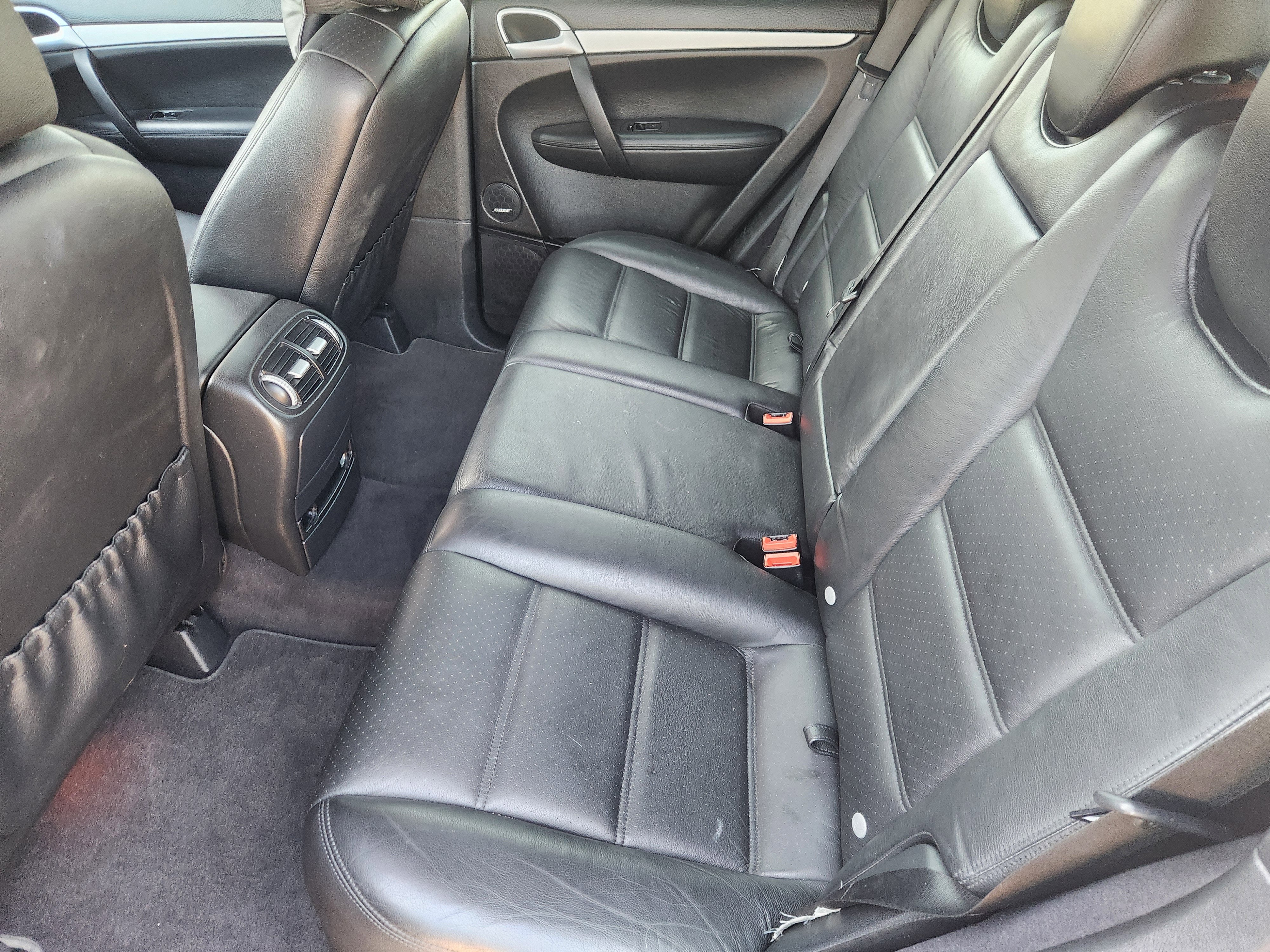 2009 Porsche Cayenne Base