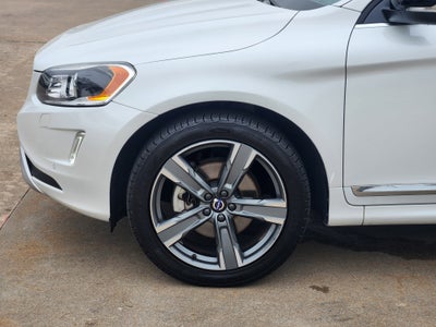 2017 Volvo XC60 T5 Dynamic