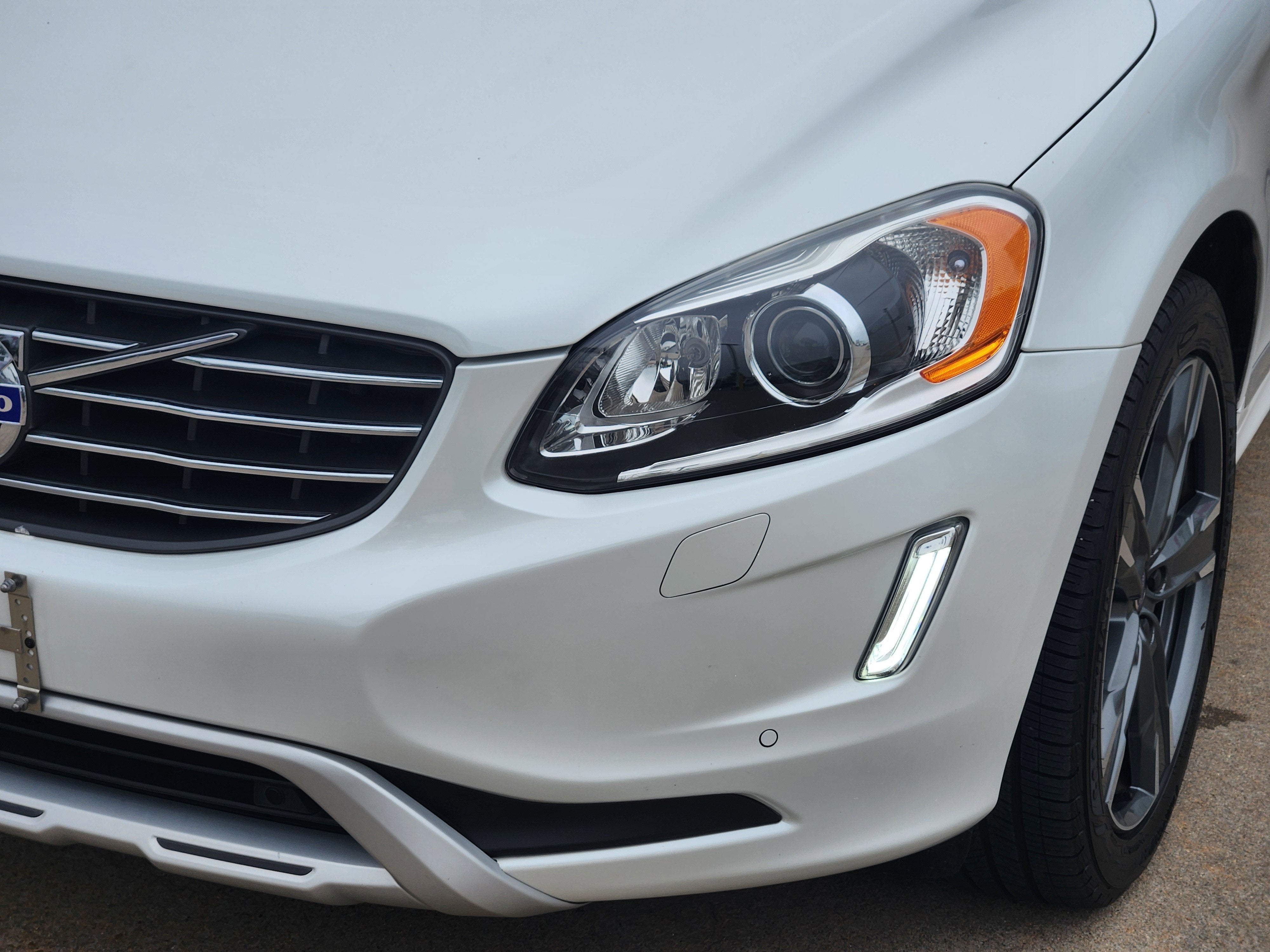 2017 Volvo XC60 T5 Dynamic