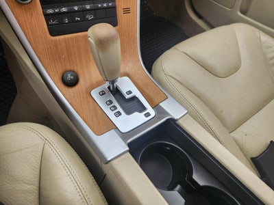 2010 Volvo XC60 T6