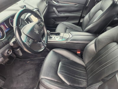 2015 Maserati Ghibli Base