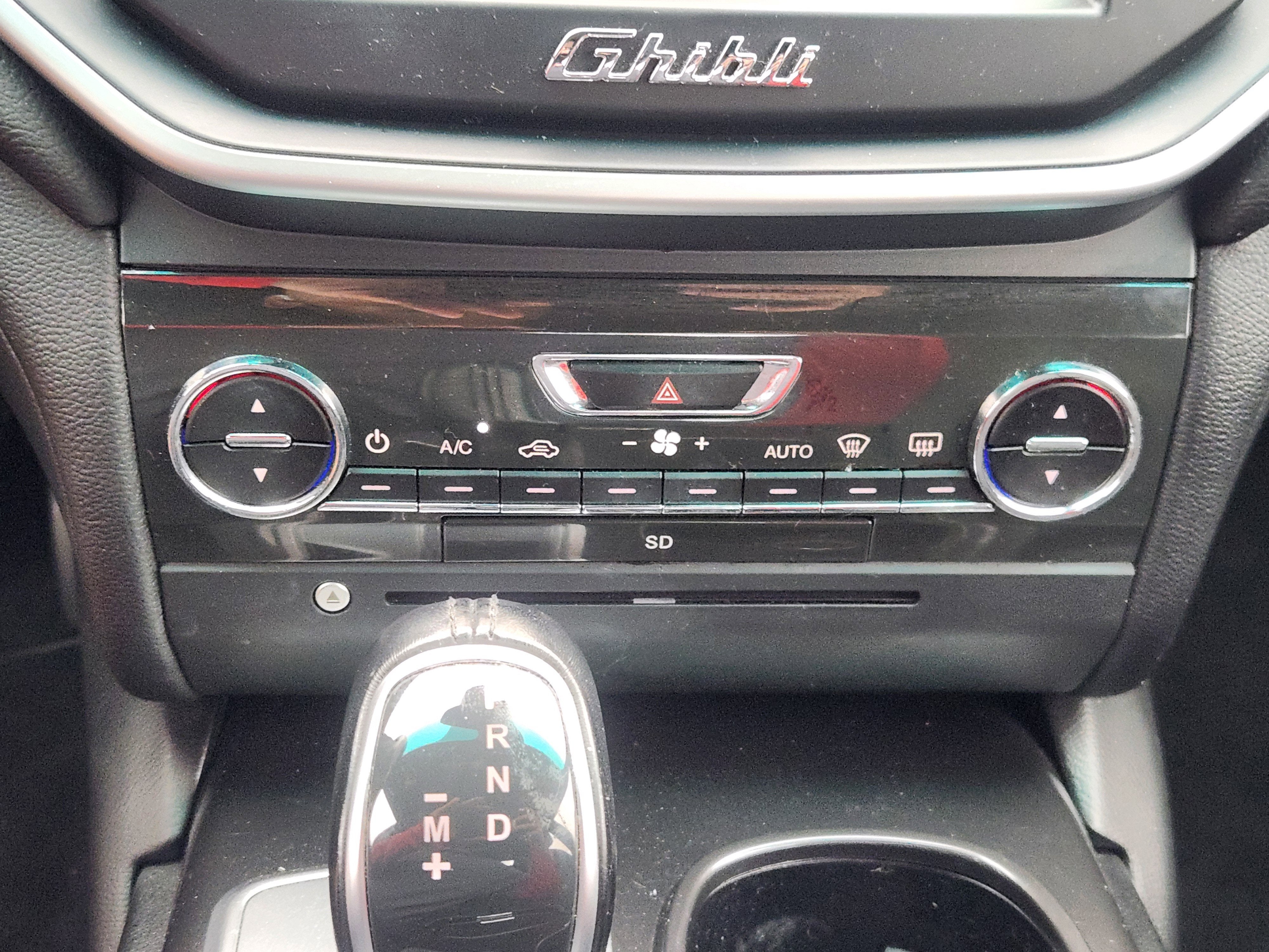 2015 Maserati Ghibli Base