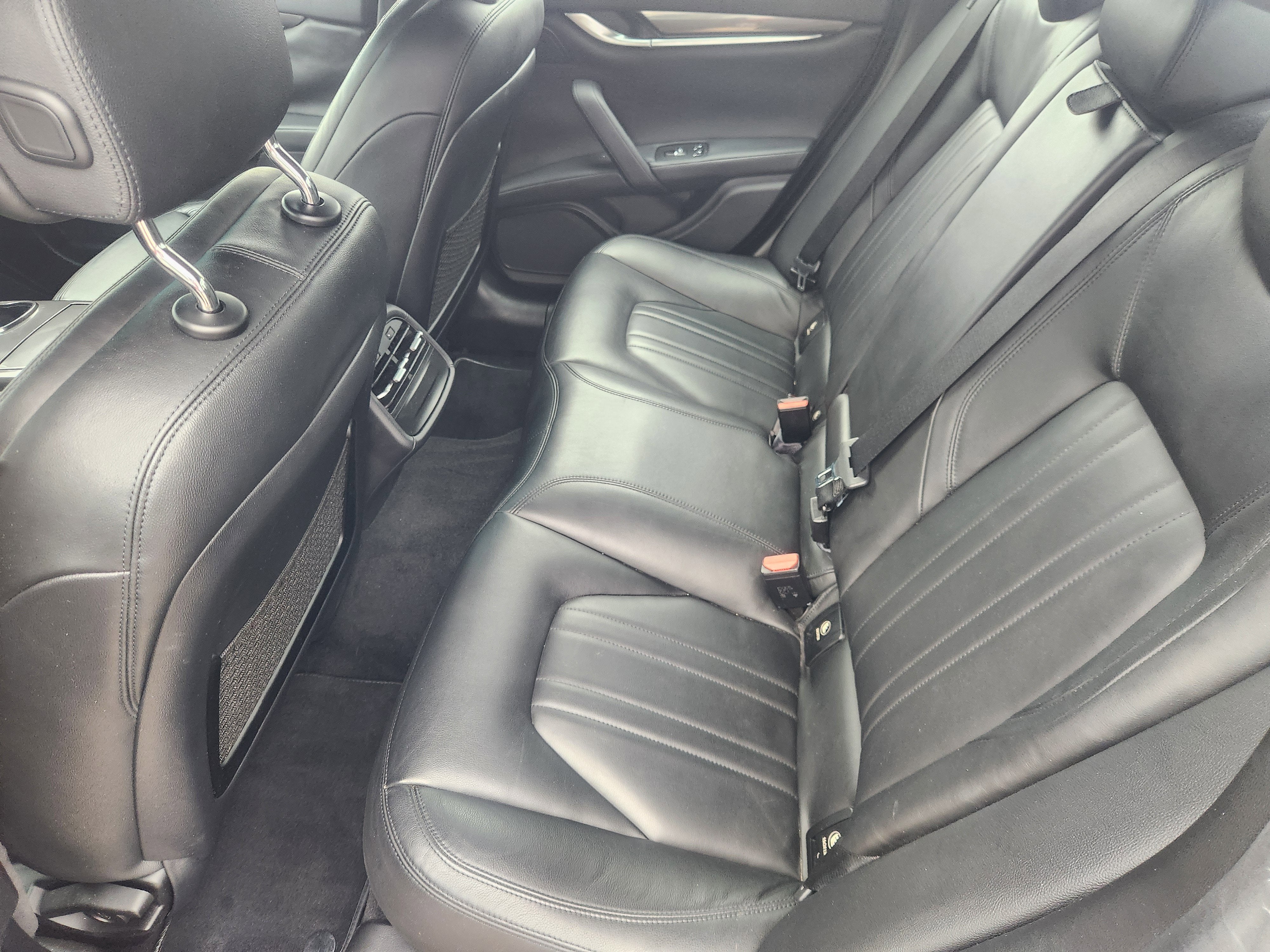 2015 Maserati Ghibli Base