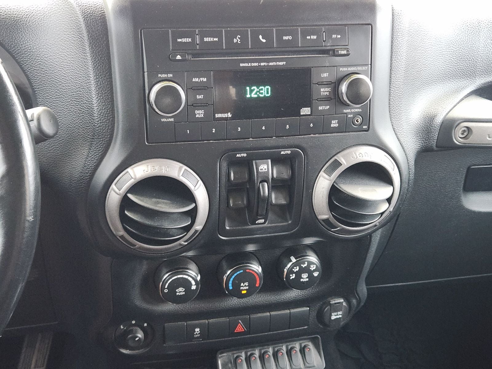 2013 Jeep Wrangler Unlimited Sport