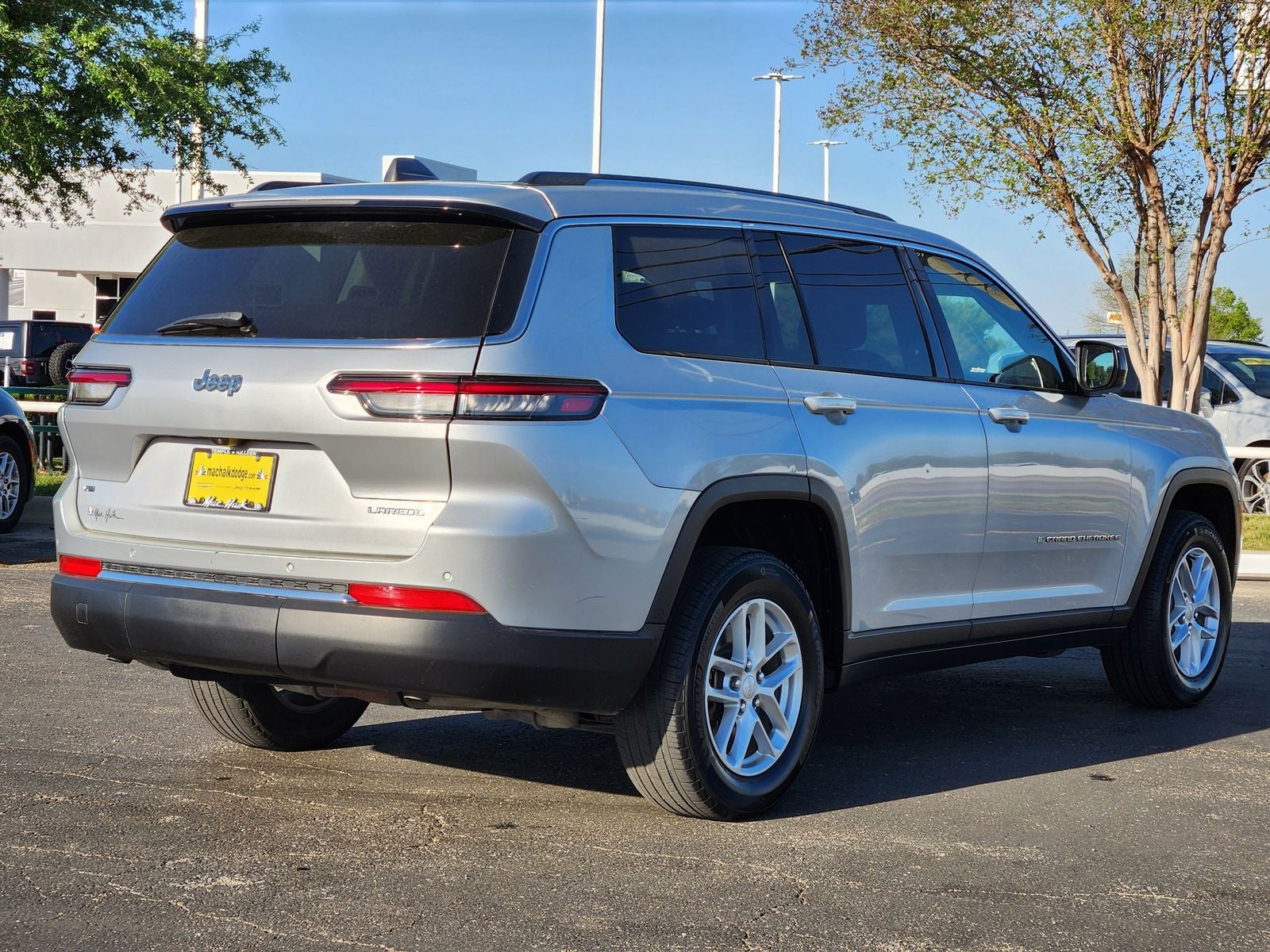 2022 Jeep Grand Cherokee L Laredo
