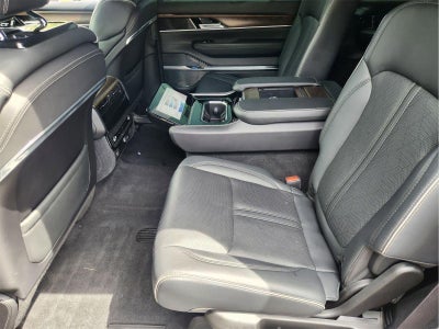 2023 Jeep Grand Wagoneer Series II