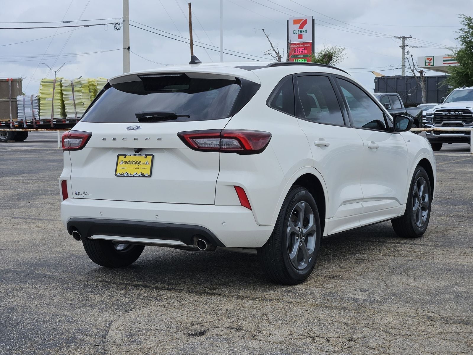 2024 Ford Escape ST-Line