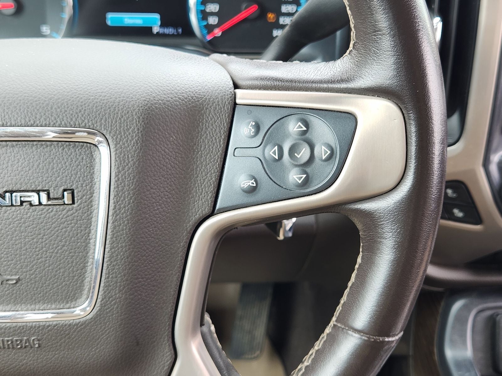 2019 GMC Sierra 2500HD Denali