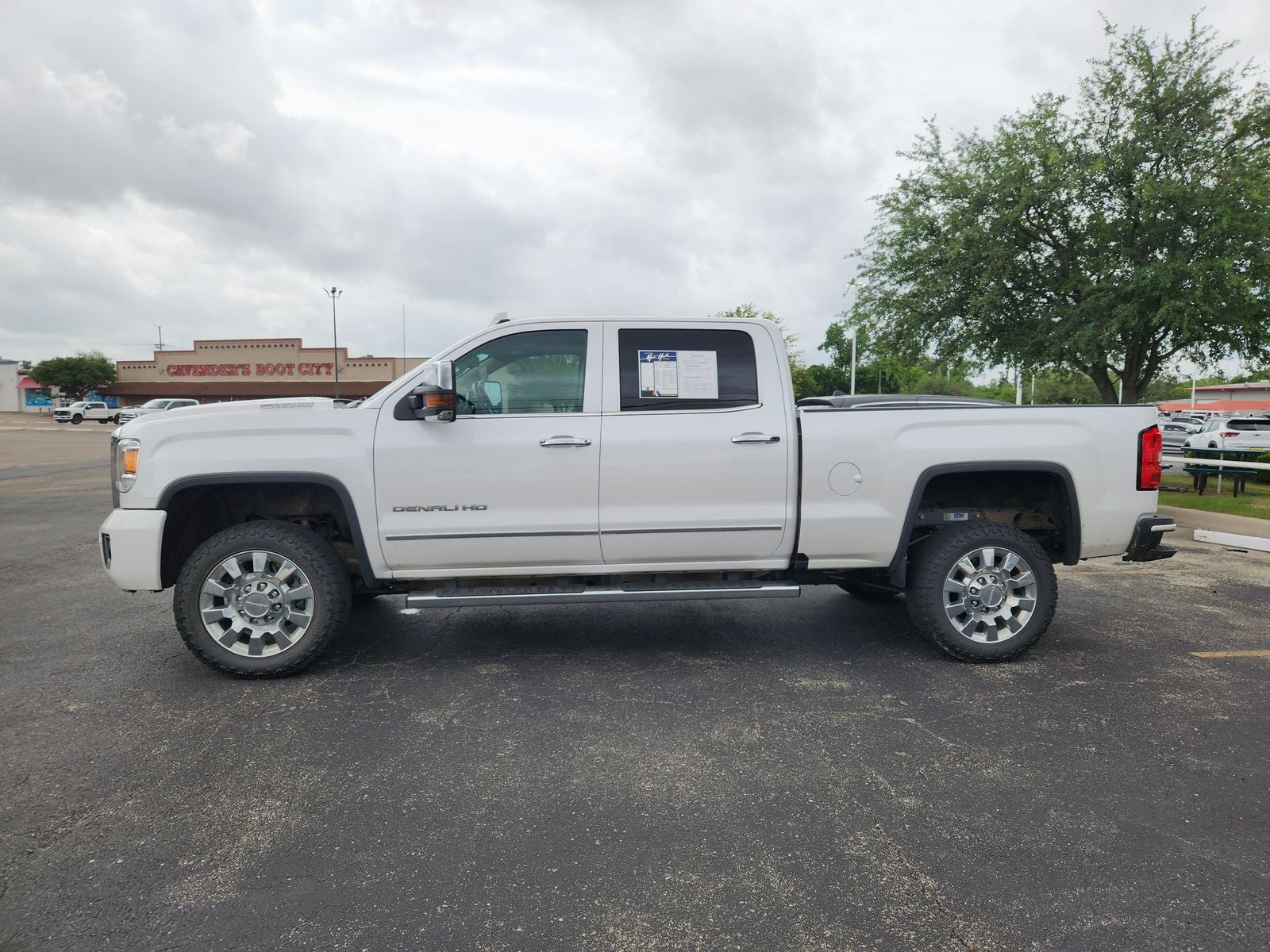 2019 GMC Sierra 2500HD Denali