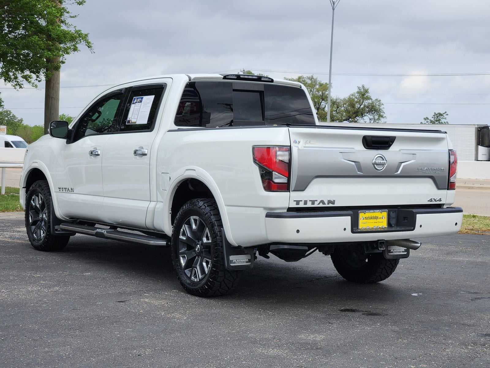 2021 Nissan Titan Platinum Reserve