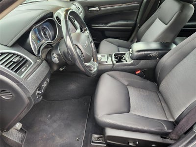2022 Chrysler 300 Touring