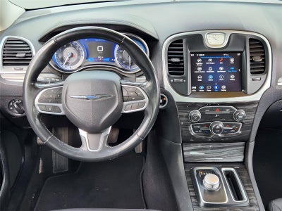 2022 Chrysler 300 Touring
