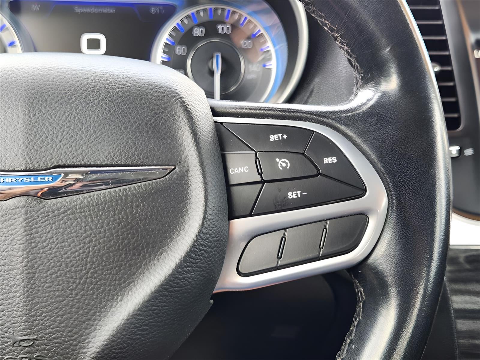 2022 Chrysler 300 Touring