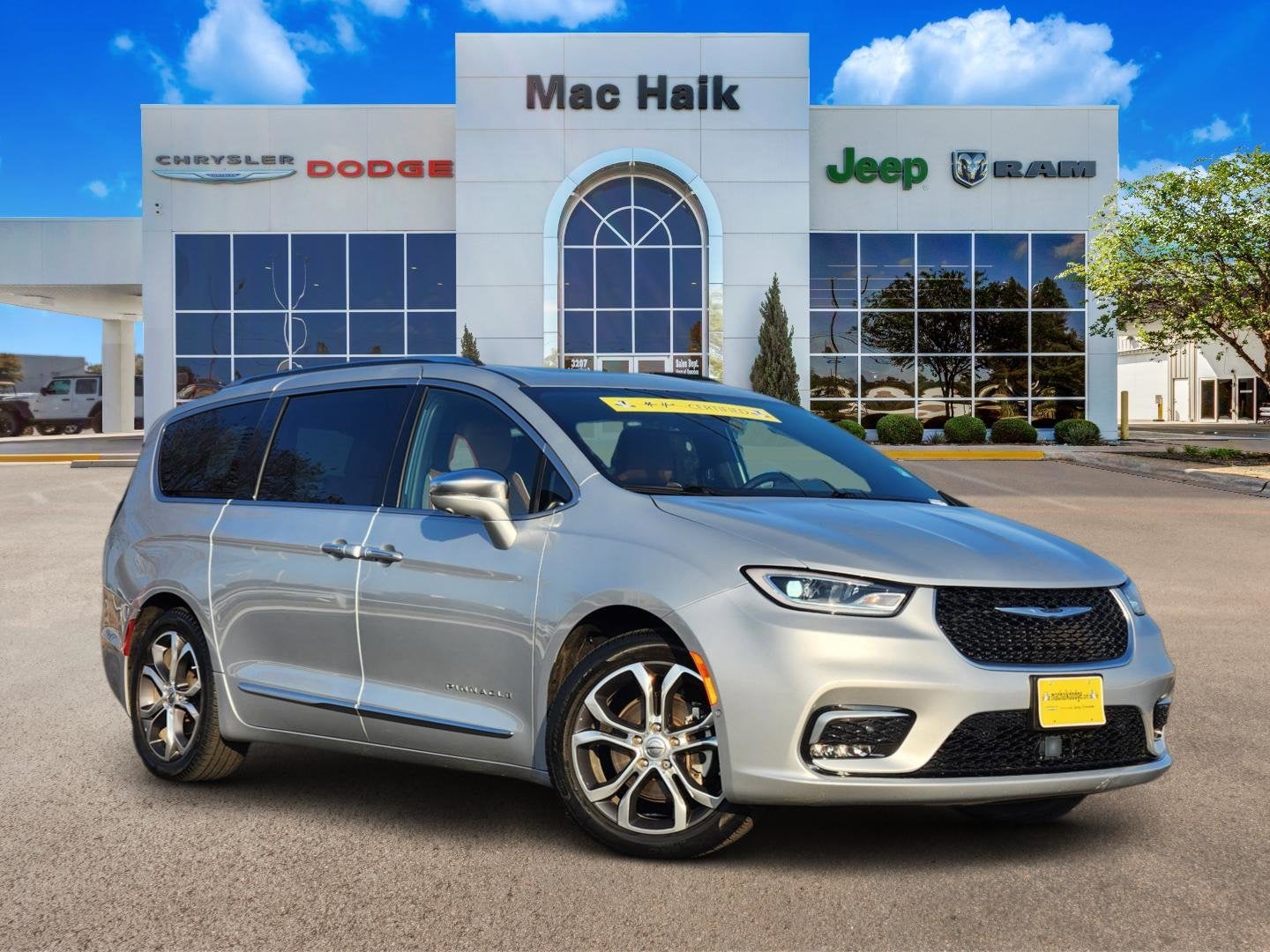 2024 Chrysler Pacifica Pinnacle