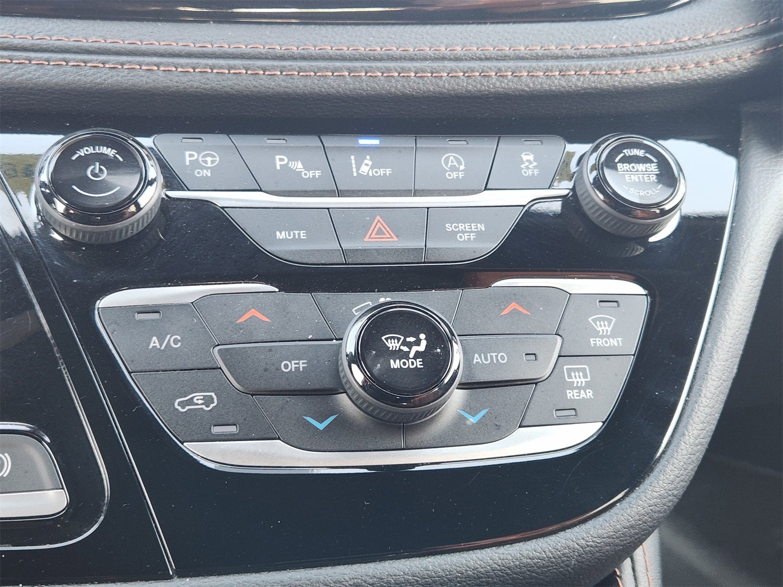 2024 Chrysler Pacifica Pinnacle