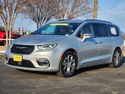 2024 Chrysler Pacifica Pinnacle