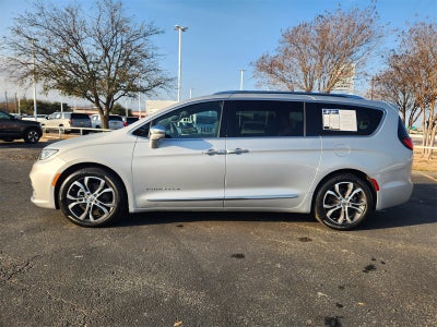 2024 Chrysler Pacifica Pinnacle