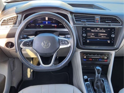 2023 Volkswagen TIGUAN SE