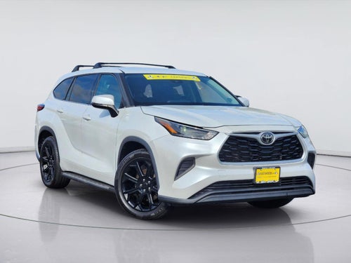 2022 Toyota Highlander L