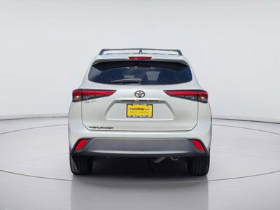 2022 Toyota Highlander L