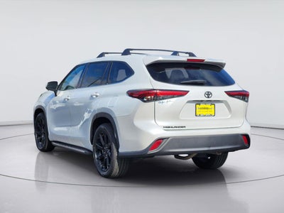 2022 Toyota Highlander L