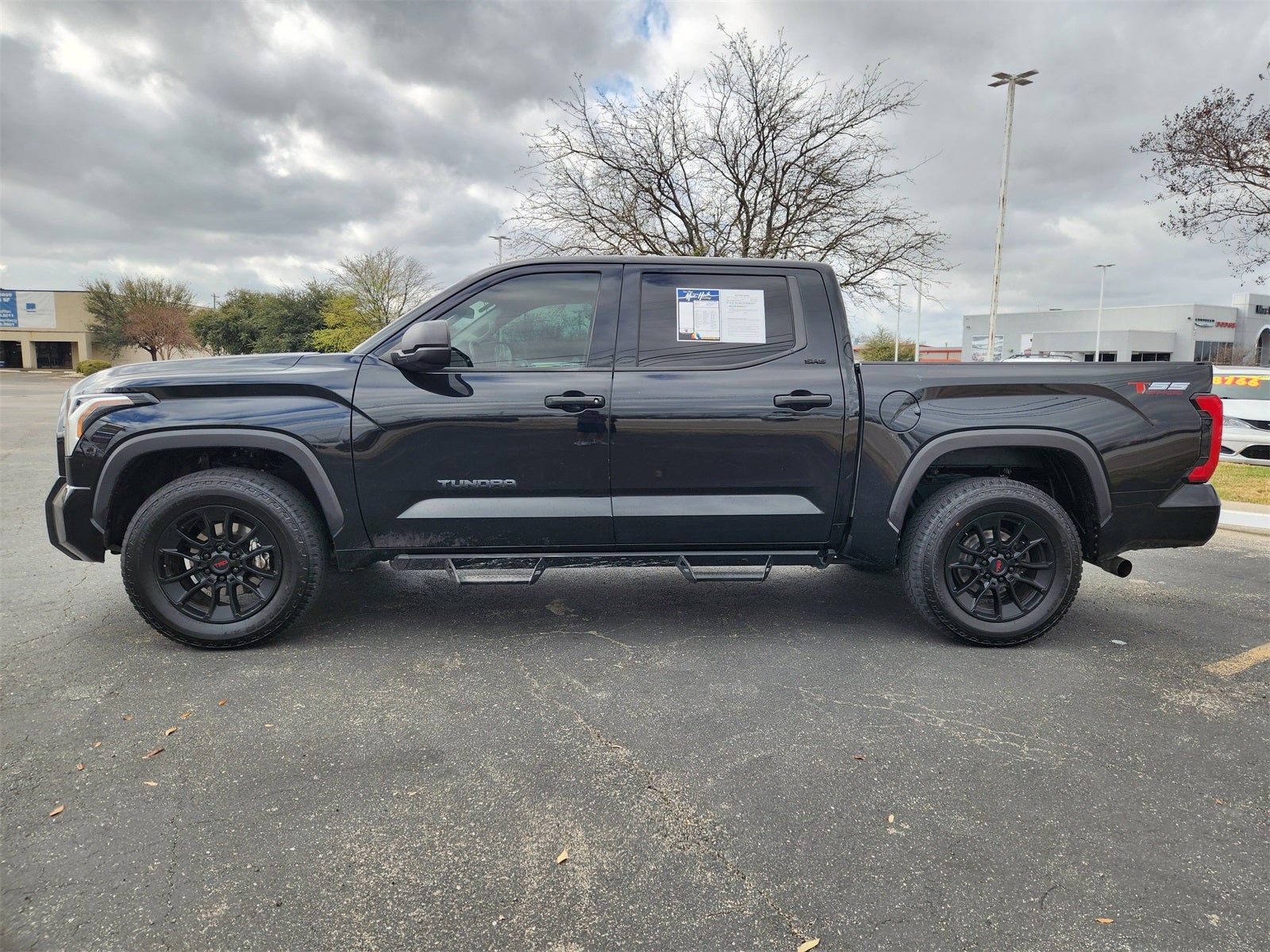 2022 Toyota Tundra SR5