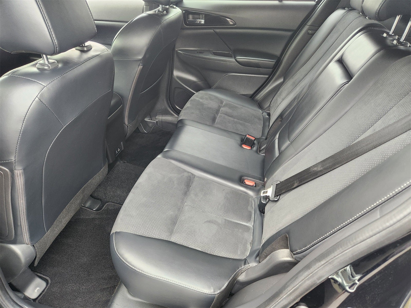 2025 Mitsubishi Eclipse Cross SE