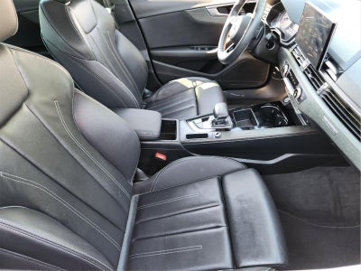 2023 Audi A4 Sedan S line Premium