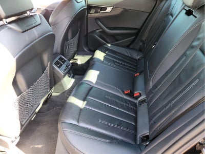 2023 Audi A4 Sedan S line Premium
