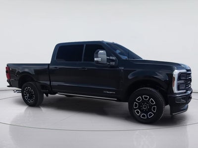 2025 Ford Super Duty F-250 Platinum