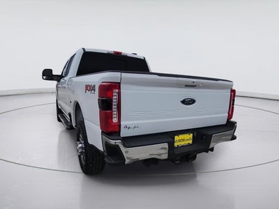 2024 Ford Super Duty F-350 Lariat