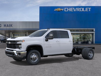 2026 Chevrolet Silverado 3500HD CC Work Truck