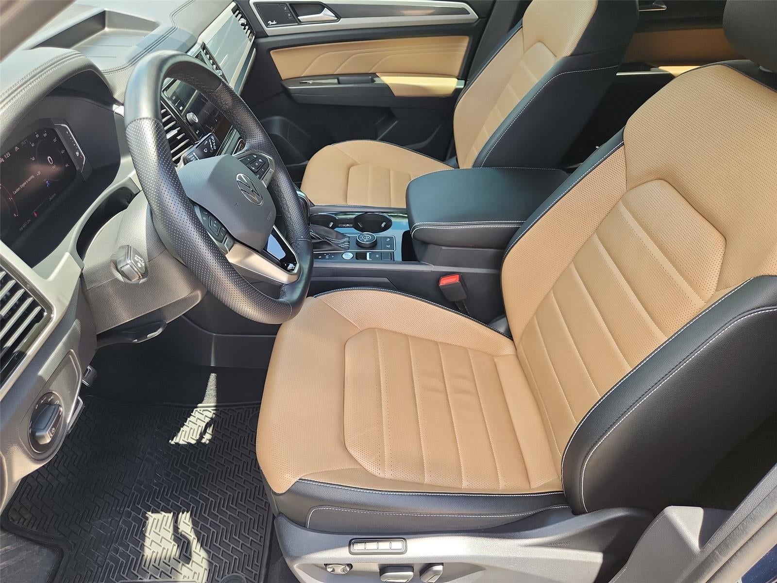 2023 Volkswagen Atlas Cross Sport 3.6L V6 SEL Premium R-Line