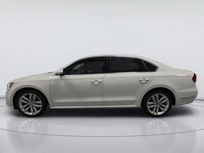 2018 Volkswagen Passat 2.0T SE w/Technology